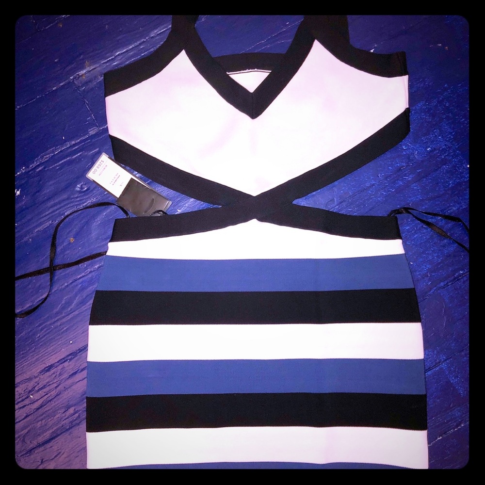 NWT BCBG Maxazaria Cutout bandeau Dress SzL